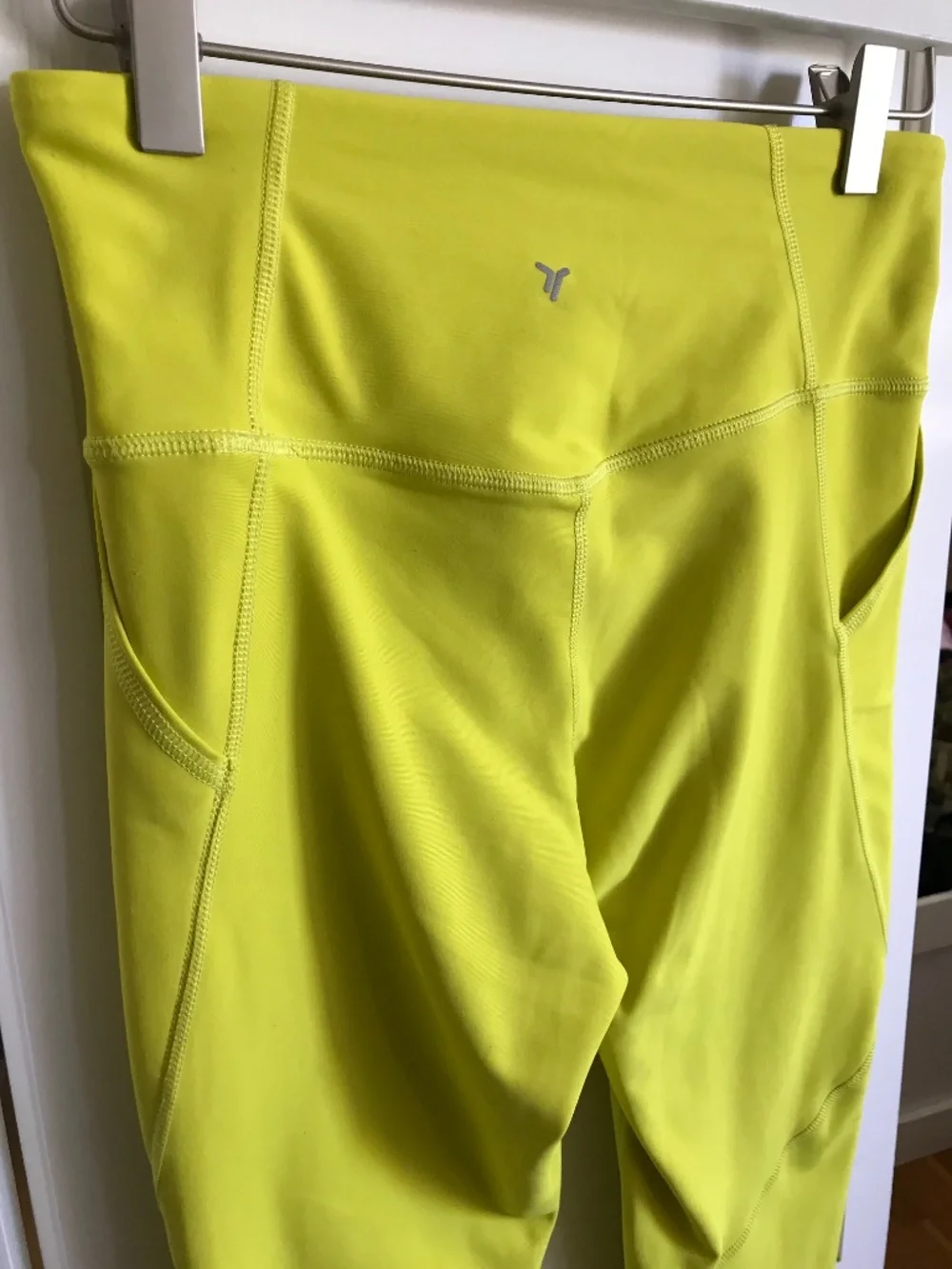 OLD NAVY Active Powersoft High-Rise Leggings Go-Dry Girls Size XL 14/16
